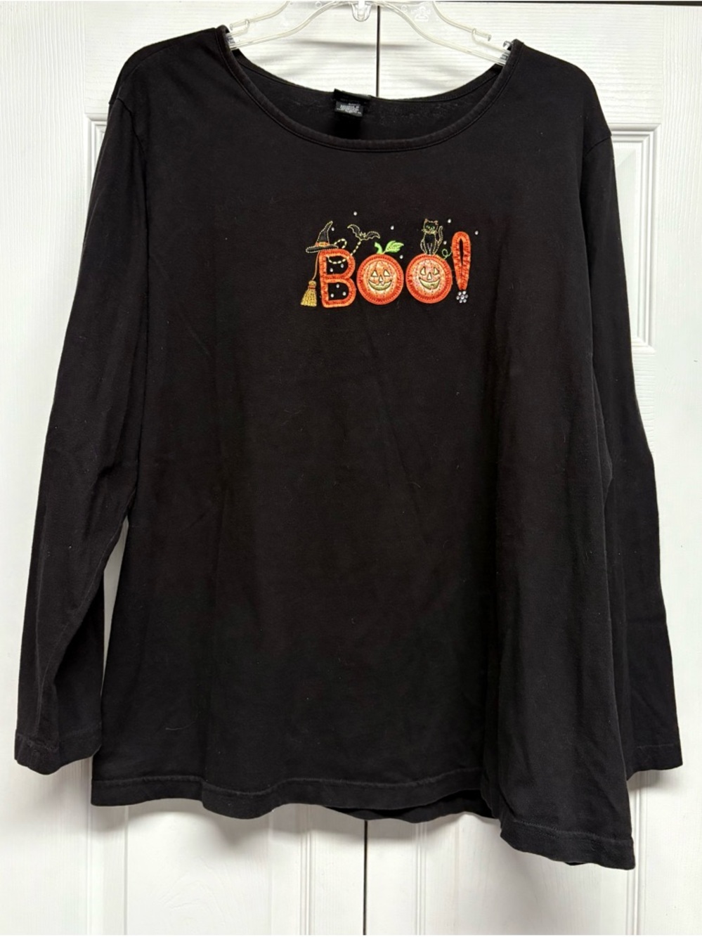 Holiday Editions Black Long-Sleeve Tee with Orange Halloween 'Boo!'